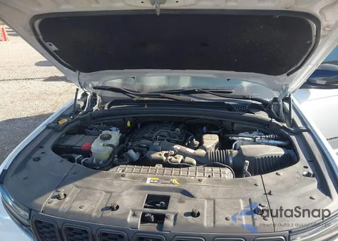 2022 Jeep Grand Cherokee Altitude 4X4 из США, поврежденный, VIN 1C4RJHAG9N8615573